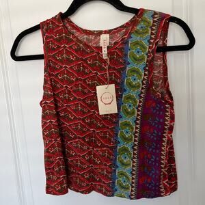 NWT RAGA LA Printed Sleeveless Crew Neck Crop Blouse Top Red Women's Size Medium